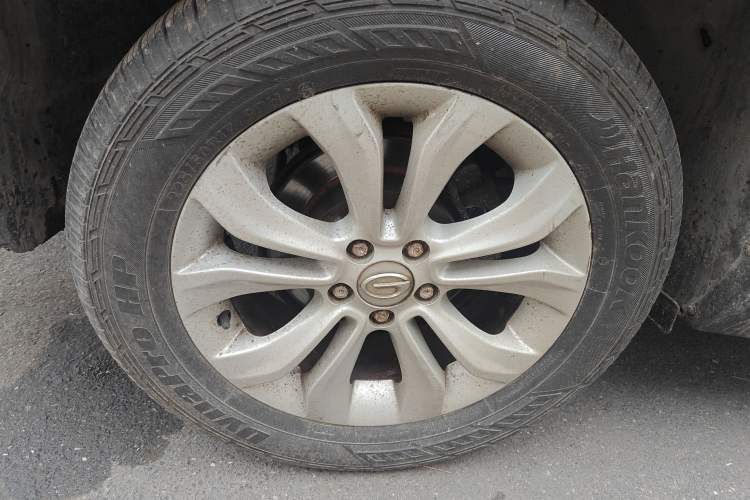 Used GAC Trumpchi GS5 Super 2015 2.0L Automatic Two-Wheel Drive Comfort Edition