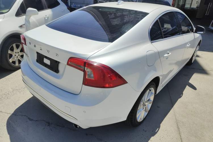 Used Volvo S60 2016 S60L T4 Zhiyuan Edition