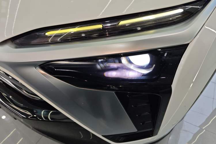 Used Nio ES8 2020 580 km Range Signature Edition Six-Seater Version Left Front Headlight