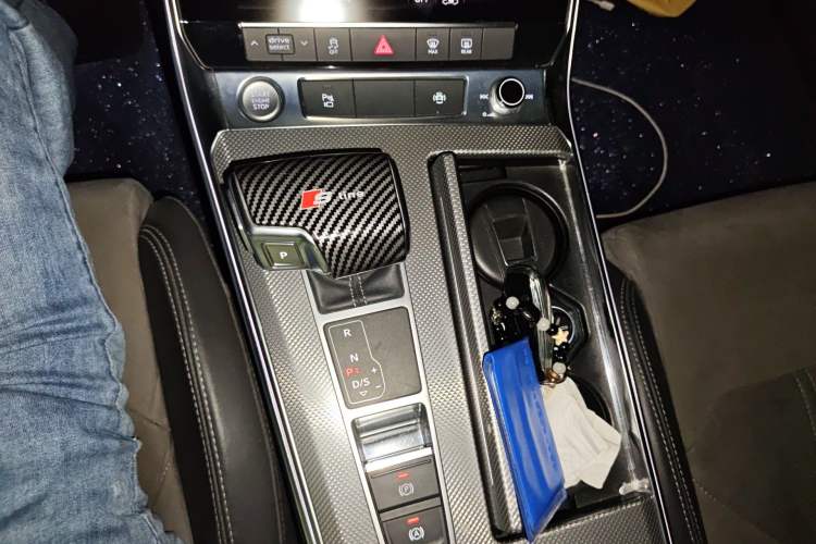 Used Audi A6L New Energy 2020 55 TFSI e quattro Gear Lever