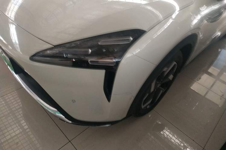 Used Baojun Yunhai 2024 600km Pure Electric Version Left Front Headlight