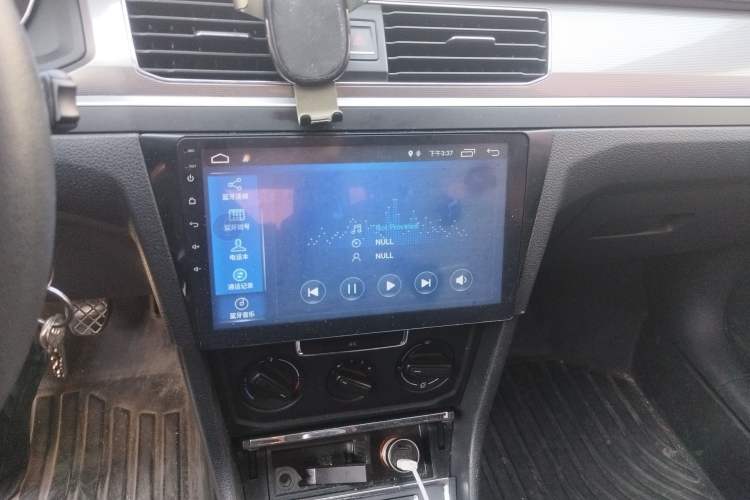 Used Volkswagen Bora 2018 1.5L Manual Fashion Model
