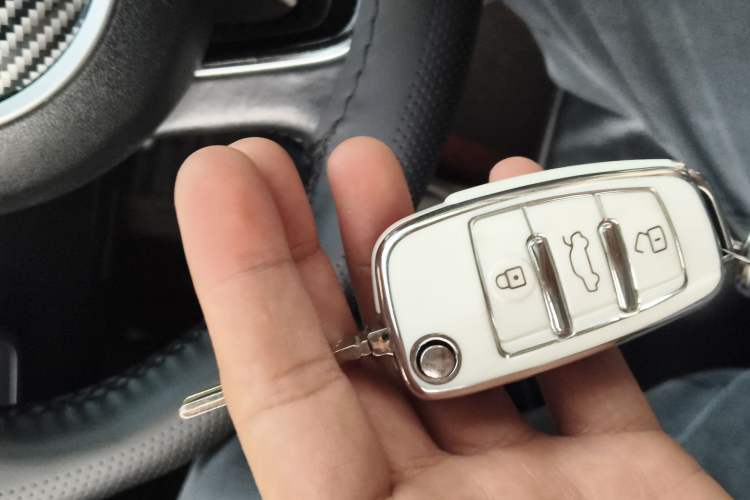 Used Audi Q3 2016 30 TFSI Fashion Model Vehicle Key