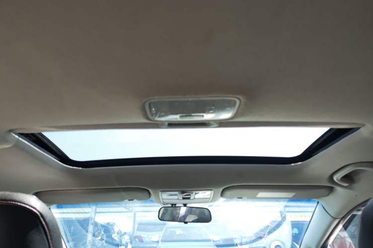 Used Kia K3 2016 1.6L Automatic GLS Headliner