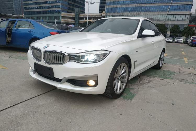 Used BMW 3 Series GT 2013 320i Sport Design Package