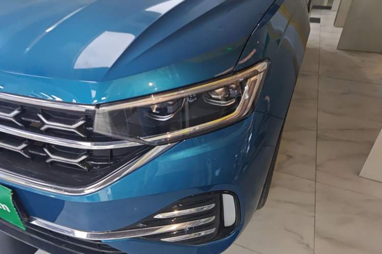 Used Volkswagen Tayron 2023 380TSI Four-Wheel Drive R-Line Pro Smart Edition Left Front Headlight