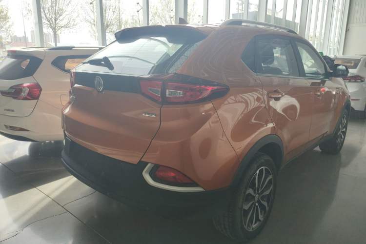 Used MG GS 2016 1.5TGI TST Luxury Edition Rear Right 45 Deg