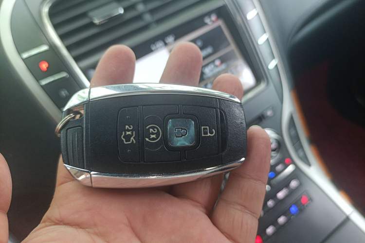 Used Lincoln MKX 2018 2.7T Four-Wheel Drive Prestige Edition
