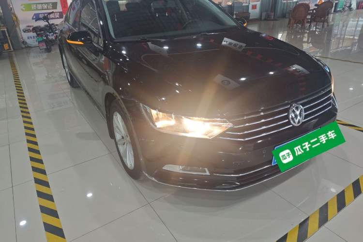 Used Volkswagen Magotan 2019 280TSI DSG Leading Model China VI Standard Exterior 1