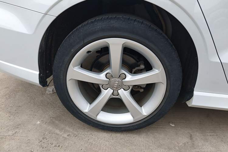 Used Audi A3 2017 Limousine 35 TFSI Fashion Model
