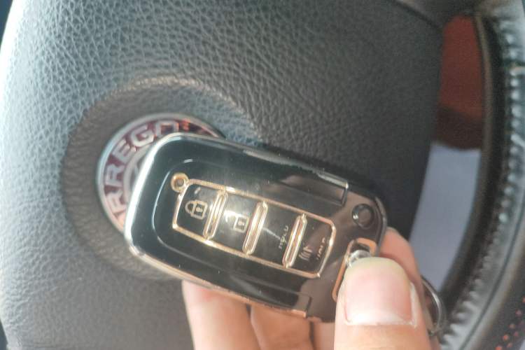 Used Kia Borrego 2015 3.8L Luxury Edition China IV
