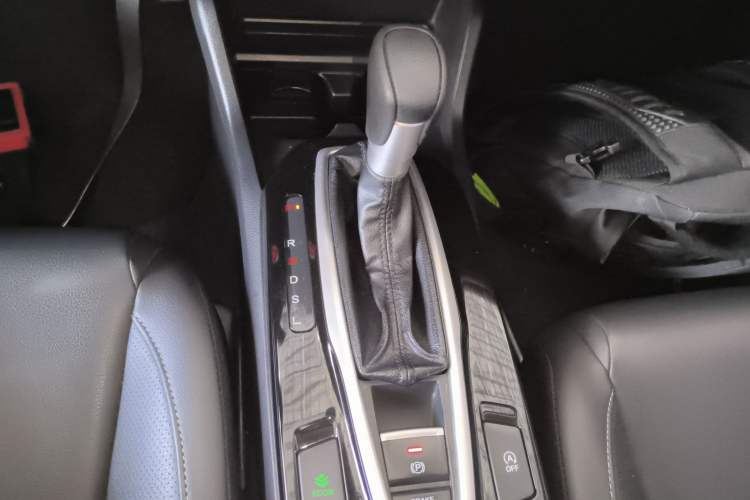 Used Honda Envix 2019 180TURBO CVT Enjoyment Edition China VI