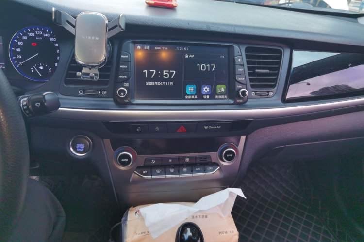 Used Hyundai Mistra 2019 1.8L Automatic Smart GLS China VI Standard Audio And AC Panel