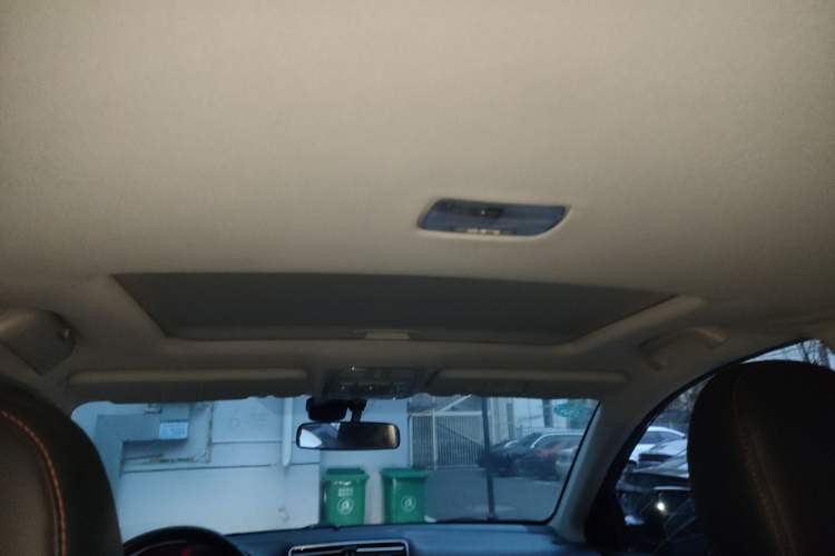 Used Haval H6 2015 Revised Version Sport Edition 1.5T Manual Transmission Two-Wheel Drive Elite Grade