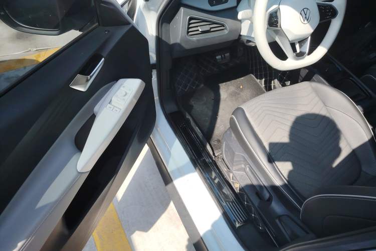 Used Volkswagen ID.3 2023 Pure Smart Edition