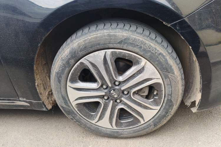 Used Kia K5 New Energy 2019 2.0L GLS Right Front Wheel Hub