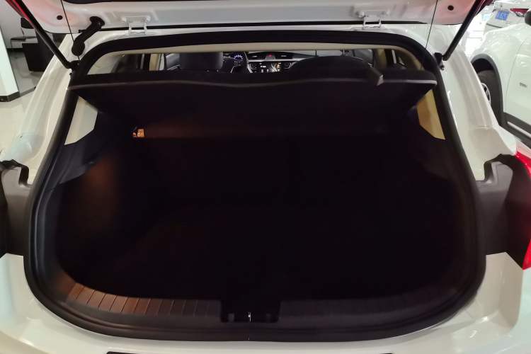 Used Geely Auto Emgrand GS 2018 Lingchao Edition 1.4T Automatic LingShang Smart Connectivity Model