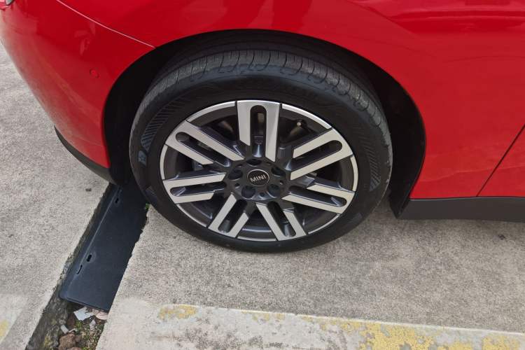 Used MINI Electric MINI COOPER 2024 456km COOPER E Classic Edition