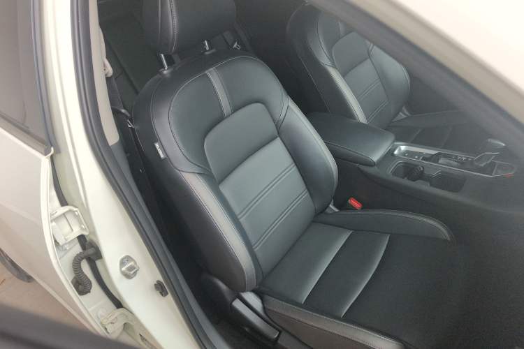 Used Nissan Sylphy 2022 1.6L XL CVT Enjoyment Edition Right Front Seat