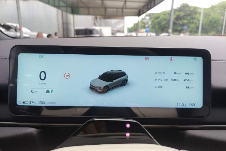 Used Nio ES6 2025 75 kWh Instrument Cluster