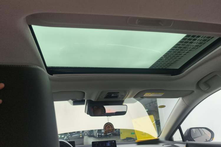 Used Toyota bZ3 2023 616 km Long-Range Premium