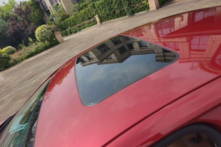 Used Buick Regal 2017 20T Elite Edition Roof