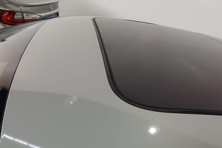 Used Volkswagen Magotan 2018 280TSI DSG Comfort Model Roof