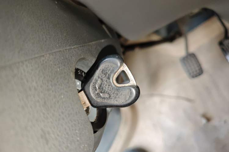 Used Wuling Zhiguang 2010 1.0L Liye Edition