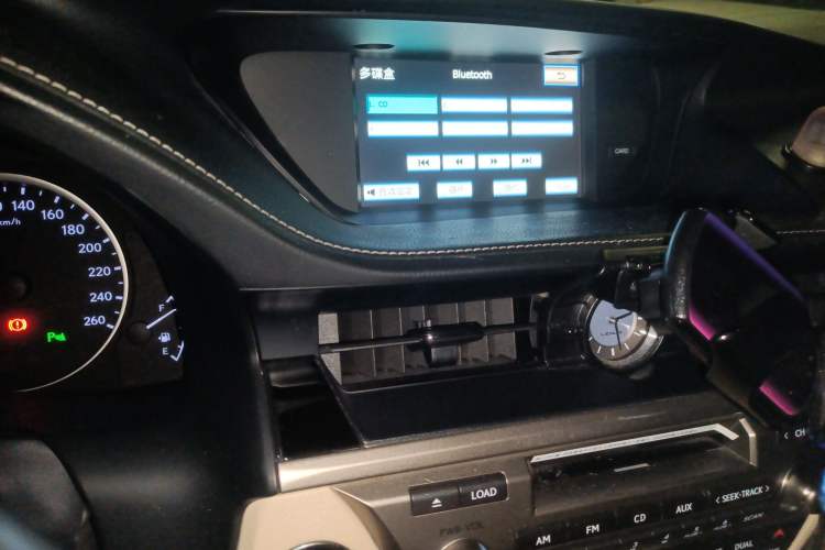 Used Lexus ES 2013 300h Elite Edition