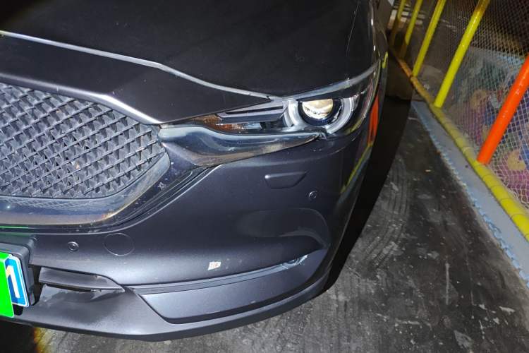 Used Mazda CX-5 2020 2.5L Automatic 4x4 Flagship Edition
