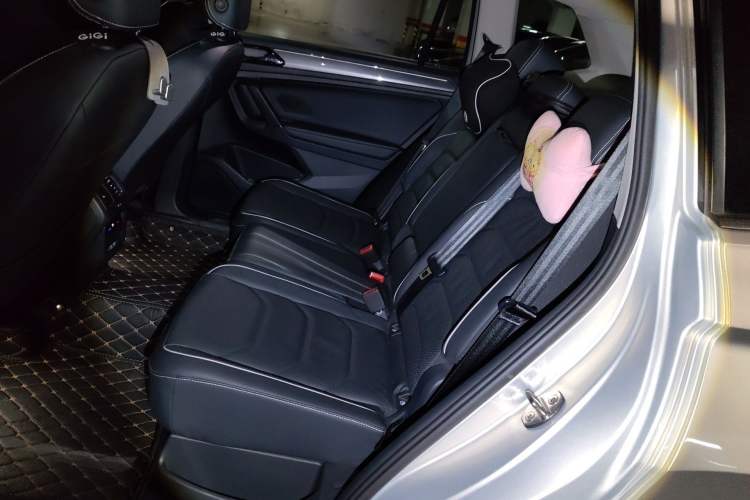 Used Volkswagen Tiguan L 2019 380TSI Automatic All-Wheel Drive R-Line Flagship Edition China VI Standard