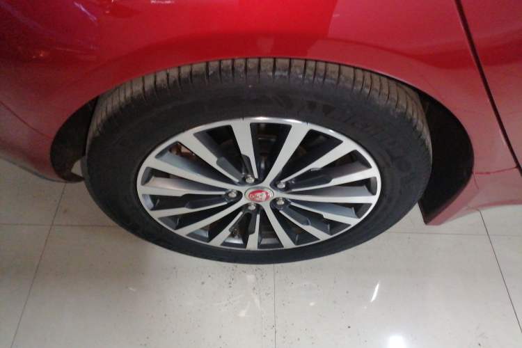 Used Jaguar XEL 2019 2.0T 200 PS Luxury Edition
