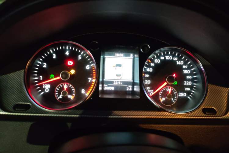 Used Volkswagen FAW-Volkswagen CC 2013 3.0 FSI V6 Instrument Cluster