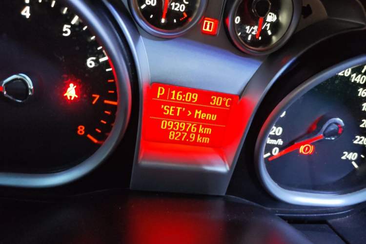 Used Ford Focus 2013 Hatchback Classic 1.8L Automatic Base Model
