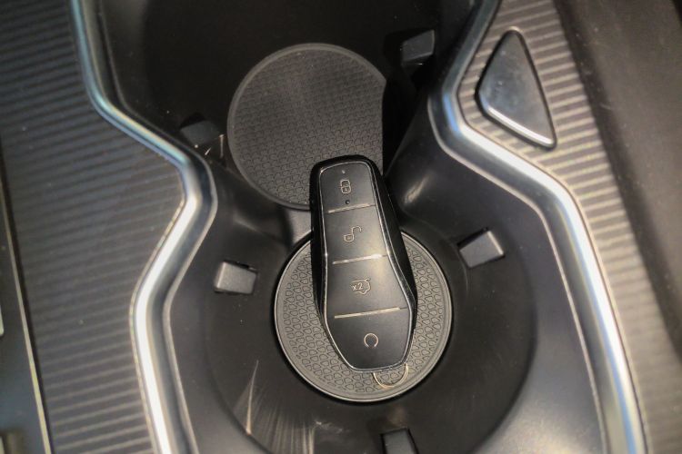 Used BYD Tang L 2025 DM 175KM Drone Player Edition