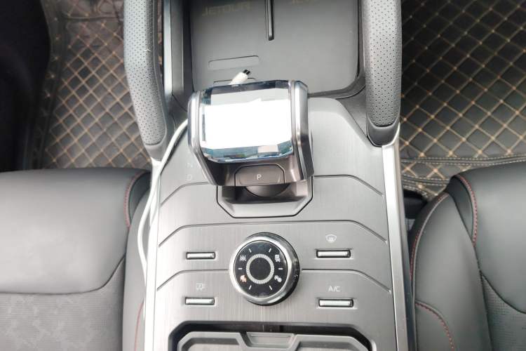 Used JETOUR Shanhai Traveler C-DM 2024 C-DM 129KM Wilderness Edition
