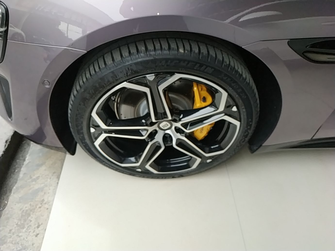 Xiaomi Auto SU7 2024 Rear-Drive Ultra-Long Range Advanced Pro-Level Intelligent Driving Version — снимка 10