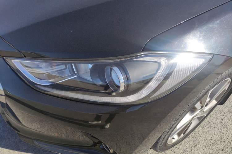 Used Hyundai Elantra (6th Generation / Lingdong) 2016 1.6L Automatic ZhiXuan – Elite Version Left Front Headlight