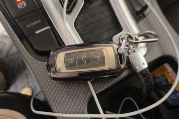 Used Geely Auto Emgrand GS 2016 Sport Edition 1.3T Automatic LingShang Model
