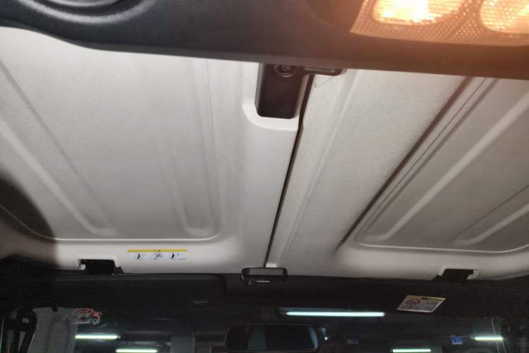 Used Jeep Wrangler 2014 3.0L Sahara Four-Door Edition Headliner