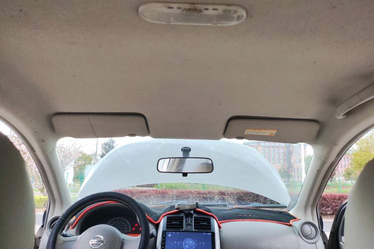 Used Nissan Sunny 2011 1.5XE CVT Comfort Edition Headliner