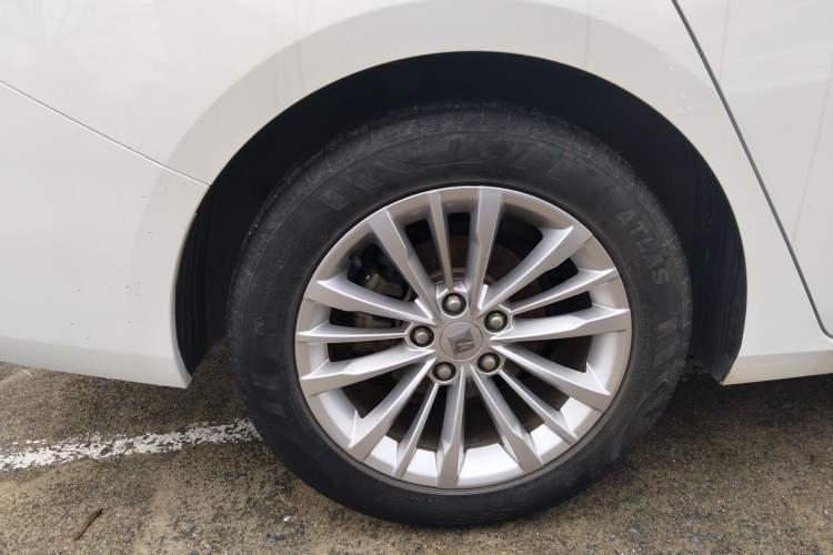 Used Baojun RC-5 2020 1.5T CVT Smart Luxury Edition