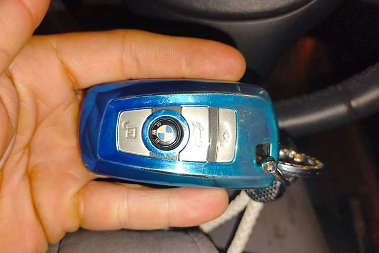 Used BMW 5 Series 2013 525Li Leading Model