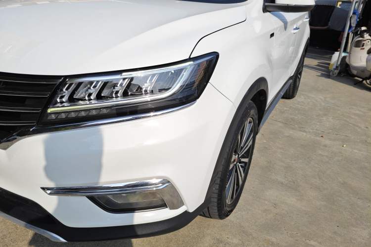 Used Roewe RX5 2019 20T Two-Wheel Drive Automatic 4G Connected Platinum Edition
