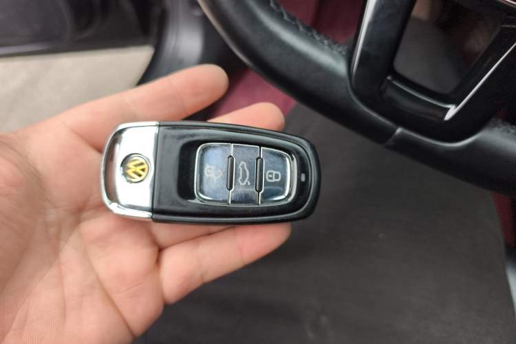 Used Volkswagen Phideon 2018 Revised Version 380TSI Two-Wheel Drive Business Edition