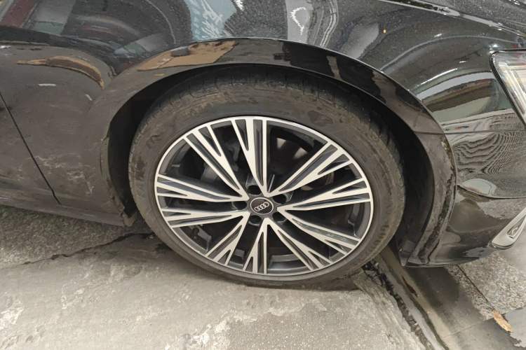 Used Audi A6L 2023 Revised 40 TFSI Luxury Dynamic Edition
