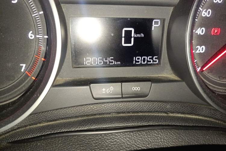 Used Peugeot 408 2014 1.8L Automatic Luxury Edition