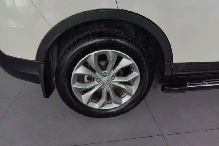 Used GAC Trumpchi GS3 2017 150N Automatic Elite Edition Right Rear Wheel Hub