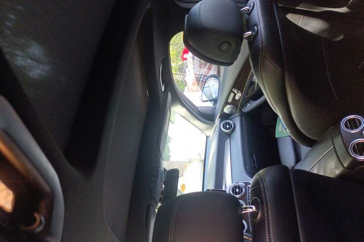 Used Mercedes-Benz GLC 2017 GLC 260 4MATIC Dynamic Edition