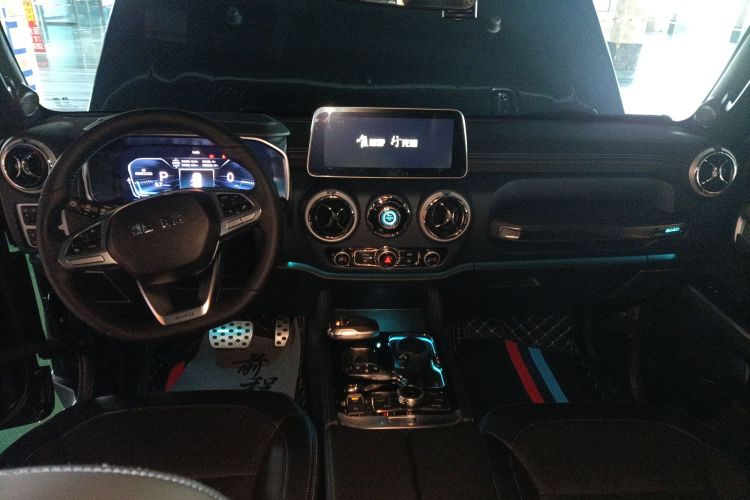 Used BAIC Off-Road BJ40 2024 2.0T Urban Hunter Honor Edition
